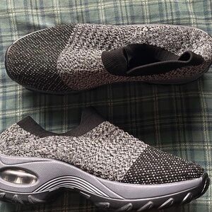 Stylish Black and Gray Women's Slip-On Sneakers